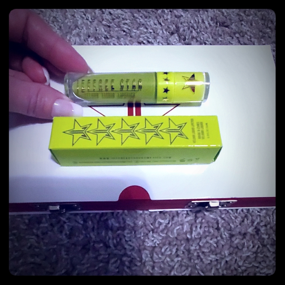 Jeffree Star Velour Liquid Lipstick